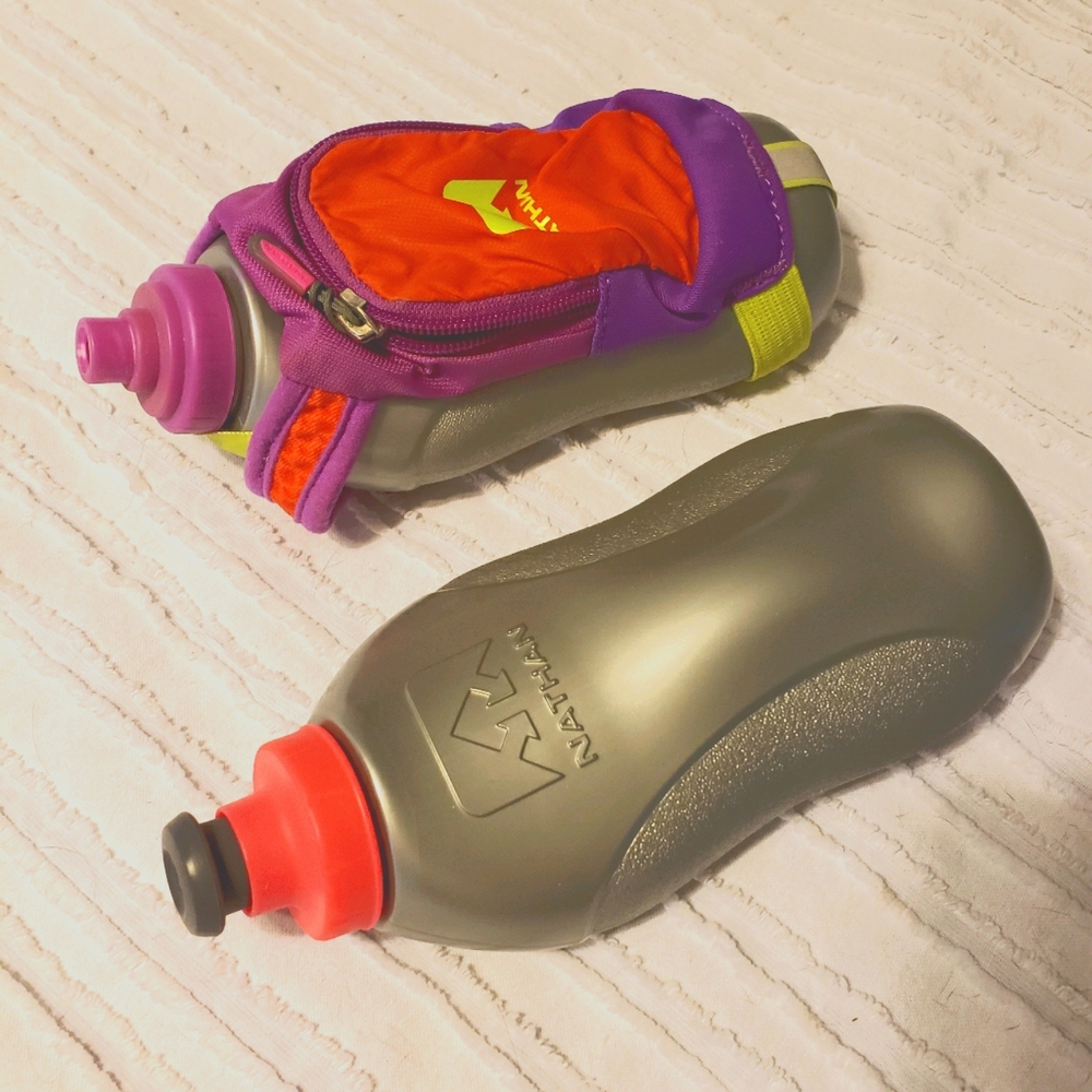 Nathan runners 🏃‍♂️ 16 oz bottles w holder